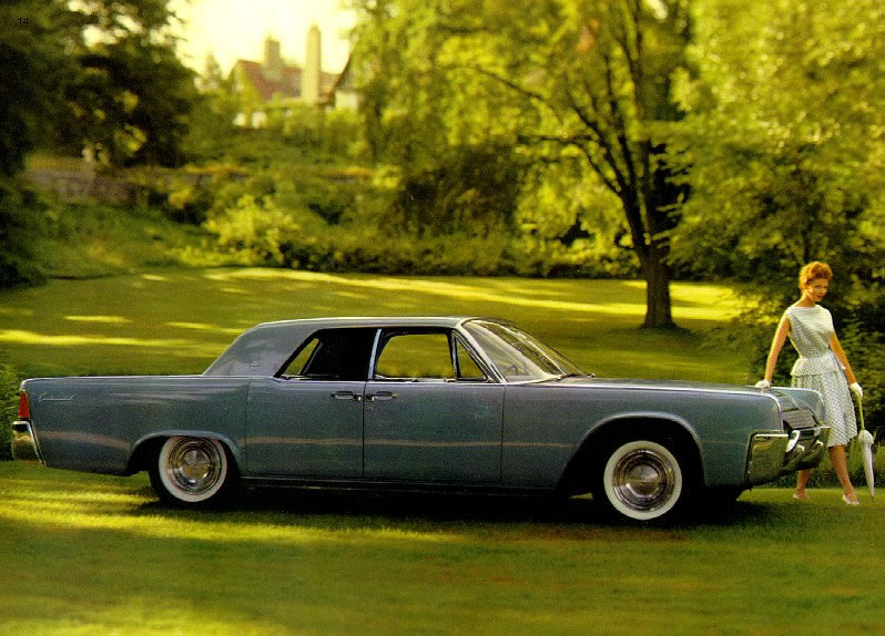 1961 Lincoln Continental Brochure Page 10
